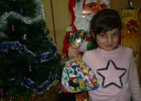 Новогодняя благотворительная акция Псковского Детского фонда